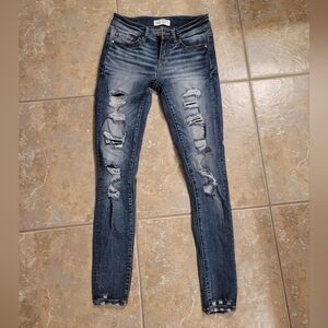 BKE Victoria Universal Fit Mid Rise Skinny Jeans 24x31 1/2